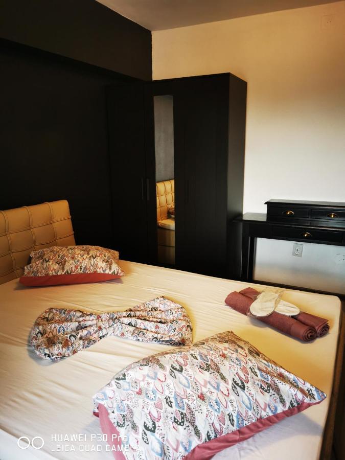 Flora Residence Букурещ Екстериор снимка